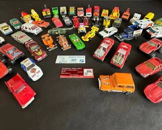 Vintage Hot Wheels Matchbox DieCast Vehicle Collection  Cars, Trucks  Racers