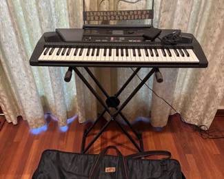 Kawai X140 Digital Keyboard w Stand, Sustain Pedal, Power Supply Soft Case
