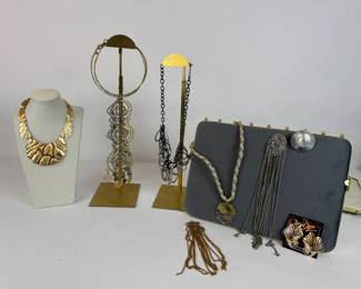 Pretty Jewelry Statement Necklaces, Long Drop Earrings, Pendants  Clip Earrings