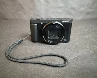 Sony Cybershot DSCHX80 Digital Camera 18.2MP 30x Optical Zoom Zeiss Lens Untested