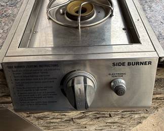 Charmglow Gourmet Series BuiltIn Gas Grill with Side Burner