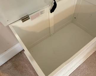 White Wooden Toy Chest with Slatted Front and LiftTop Lid 