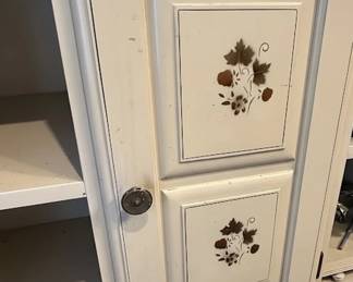 Vintage Ethan Allen Dry Sink with Grape Motif 