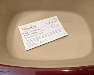 The Pampered Chef Cranberry Deep Covered Baker 
