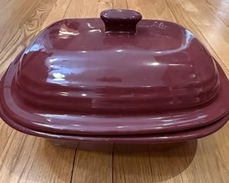 The Pampered Chef Cranberry Deep Covered Baker