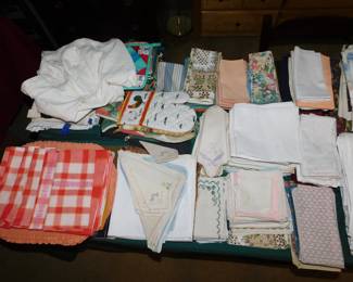 VINTAGE LINENS