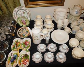 VINTAGE DINNERWARE