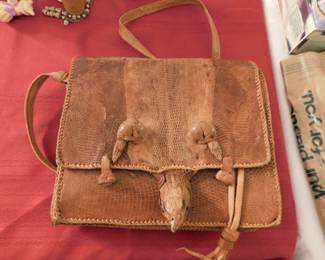 VINTAGE ALIGATOR PURSE