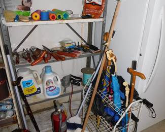 HOUSEHOLD ITEMS AND YARD TOOLS