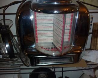 CROSLEY DINER STYLE RADIO