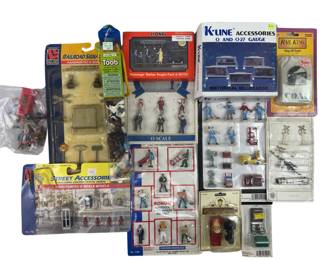 O27 LOT Figures Scenery K-Line Signals Crossing Signs