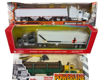 Maisto Long Haul Trucker Road Tough Semi Tractor Trailer