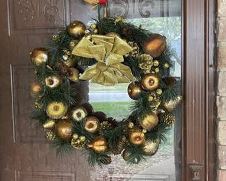 CHRISTMAS WREATH