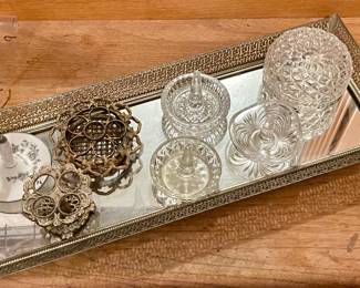 VANITY TRAY, RING AND LIPSTICK HOLDERS