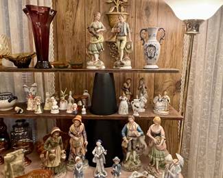 FIGURINES, BRASS FLOOR LAMP