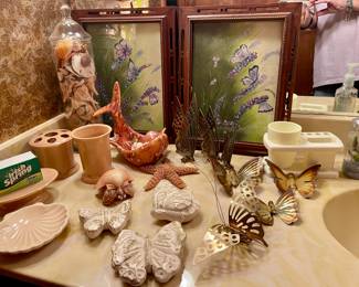 RETRO BUTTERFLY DECOR