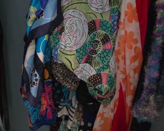scarfs and more 