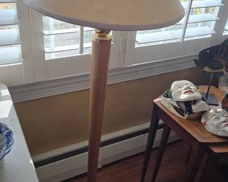 floor lamp 