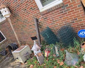 Bird houses. And more.