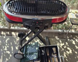 Coleman Collapsible Grill.