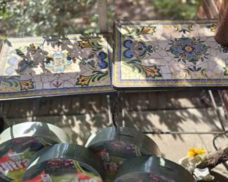 cute matching patio tables 