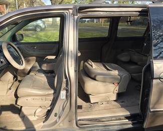 Honda minivan. With good inspection, runs and drives great clean title.