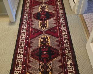 nice Indian wool rug runner 2.11 x 13.5, like new 