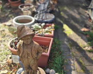 Lots of terra cotta planters, ceramic planters. And more.