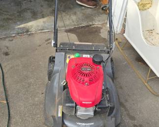 Honda HRX 217 Versamow Lawn mower.