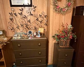 Small Chest of Drawers; Small Nightstand; Wreaths; decor