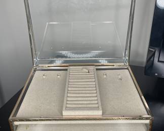 Glass case jewelry box 