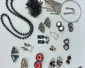 Geometric And Faceted Jewelry Collection