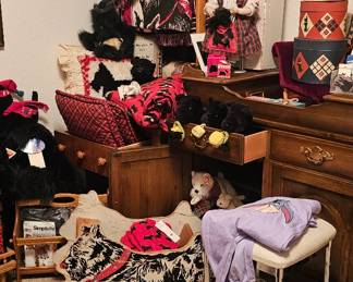 Upstairs Scottie Room