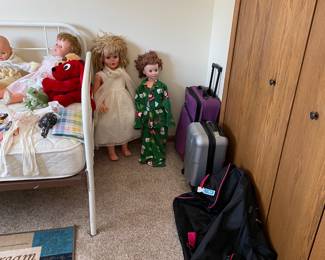 Daybed, dolls, luggage