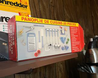 20 Piece Kitchen Set