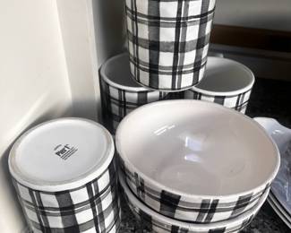 Pier 1 Black & White Plaid Ceramic Coffee & Soup Mug Set