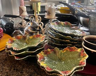 Set of 10 Bordallo Pinheiro Footed Grape Leaf Bowls