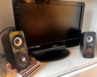 2 Piece Creative Inspire T12 2.0 Speaker System