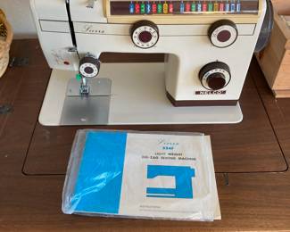 Nelco Sierra  Zig Zag 234F Sewing Machine