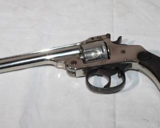 H & R .32 Cal S&W Premier Topbreak Revolver