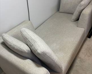 Modern Grey Upholstered Chaise Lounger Daybed