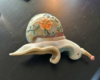 Snail Pot Hanger