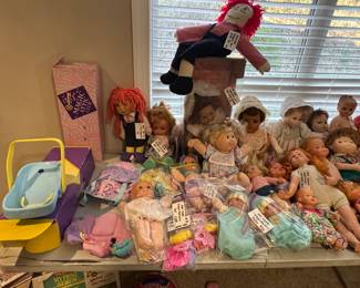 Antique & vintage dolls