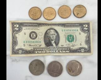 Lot 133 US Currency $2 bill $1 Sacagawea Coins JFK Half Dollar Coins