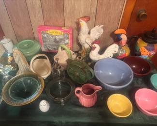 Watt pieces, roosters, pitchers, etc
