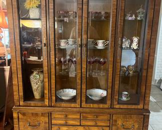 Lane china cabinet
