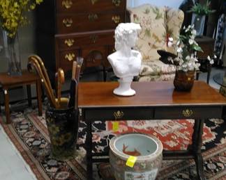 Mahogany sofa table, Victorian umbrella stand, fish bowl 