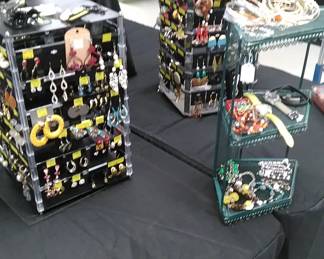 Large selection of quality jewelry.