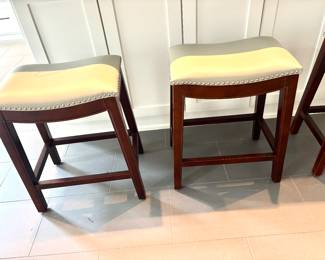 Set of 3 counter bar stools