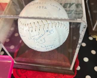 1992 Penn state softball camp w signatures